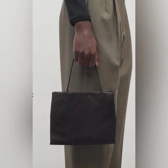 The Row Cecily Top Handle BRAND NEW RARE - Picture 3 of 11